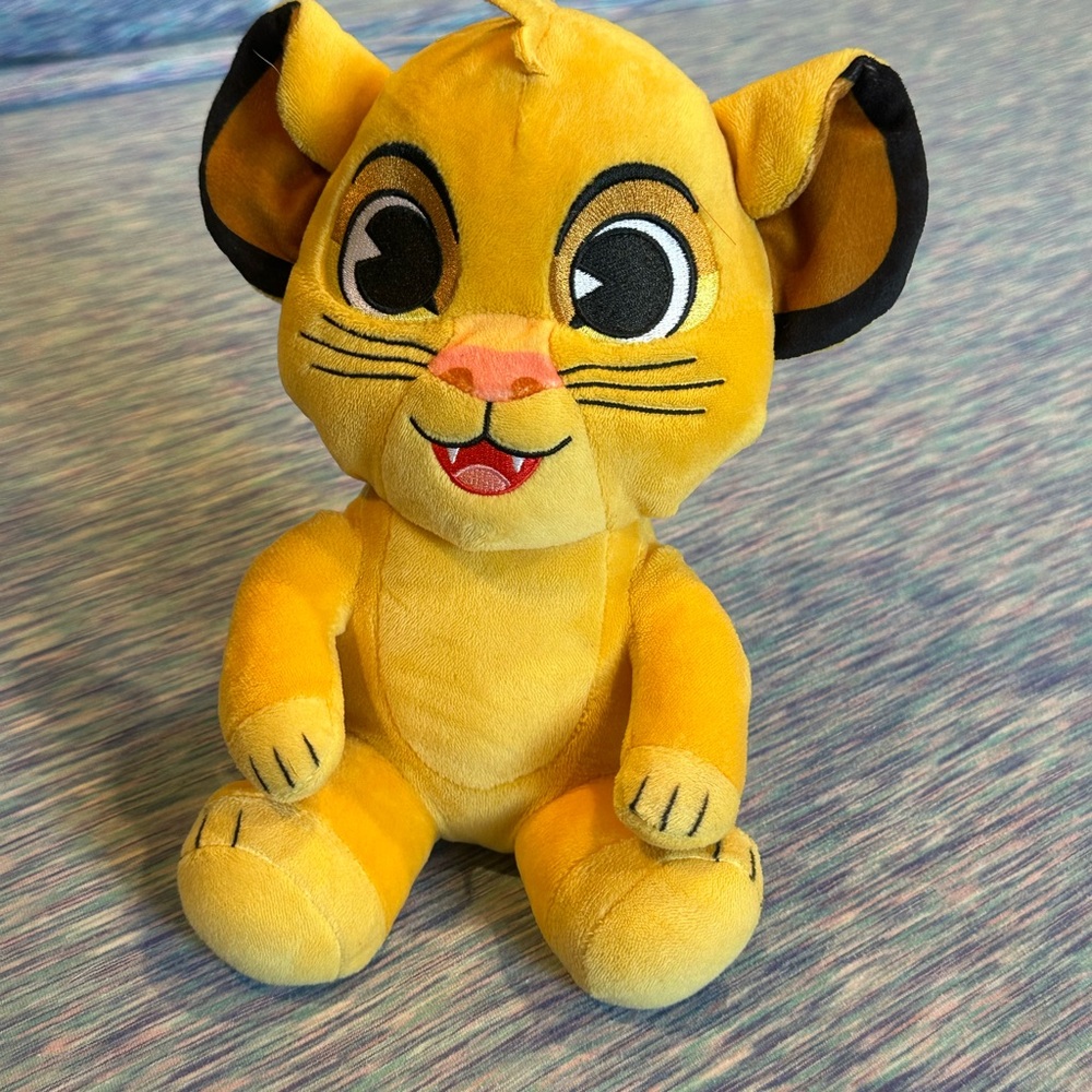 Disney Yellow Plush Lion Toy (10+ at $1 each)